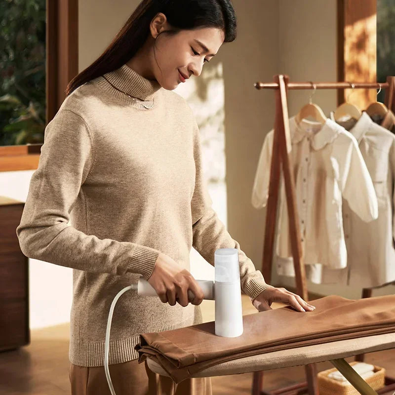 Portable Foldable Clothes Steamer